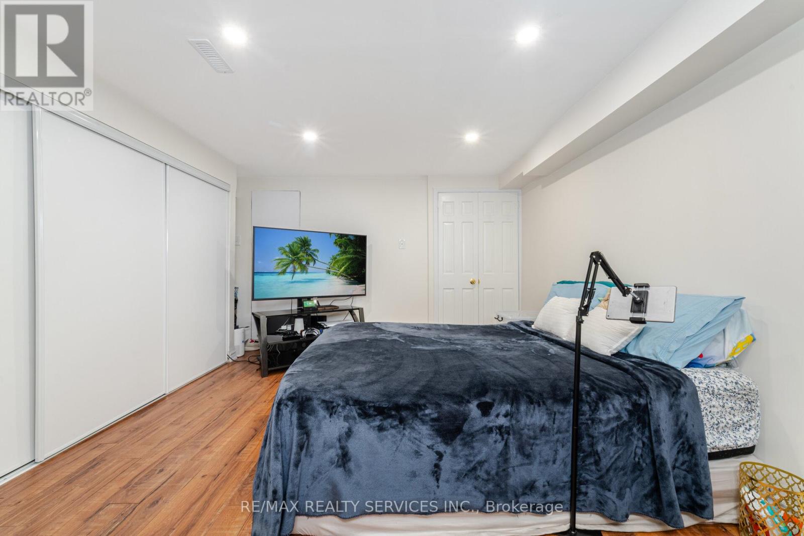 Photo 41 of 139 Rutherford Road N, Brampton ON