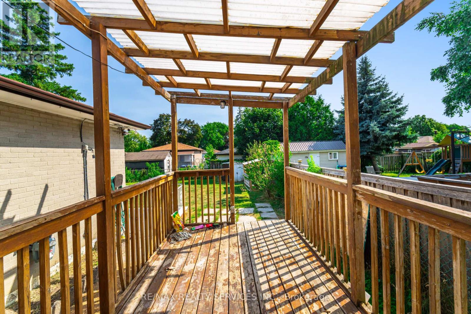 Photo 47 of 139 Rutherford Road N, Brampton ON