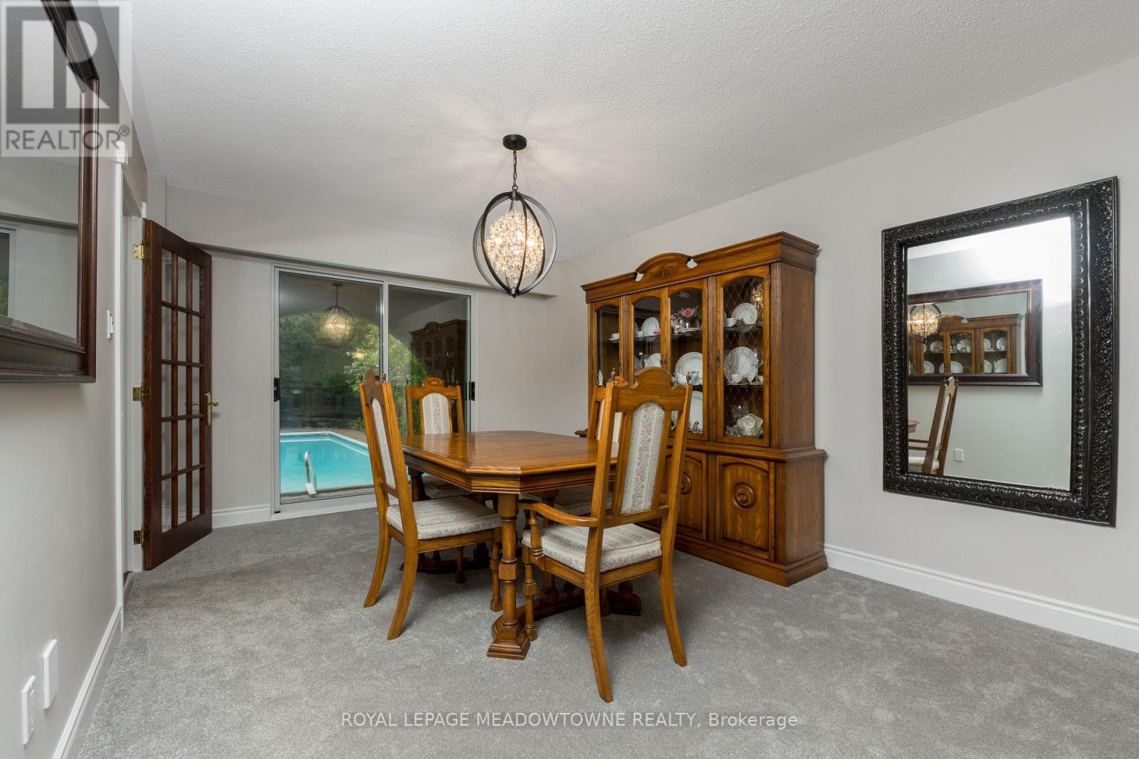 Photo 11 of 68 Mary Street, Halton Hills ON