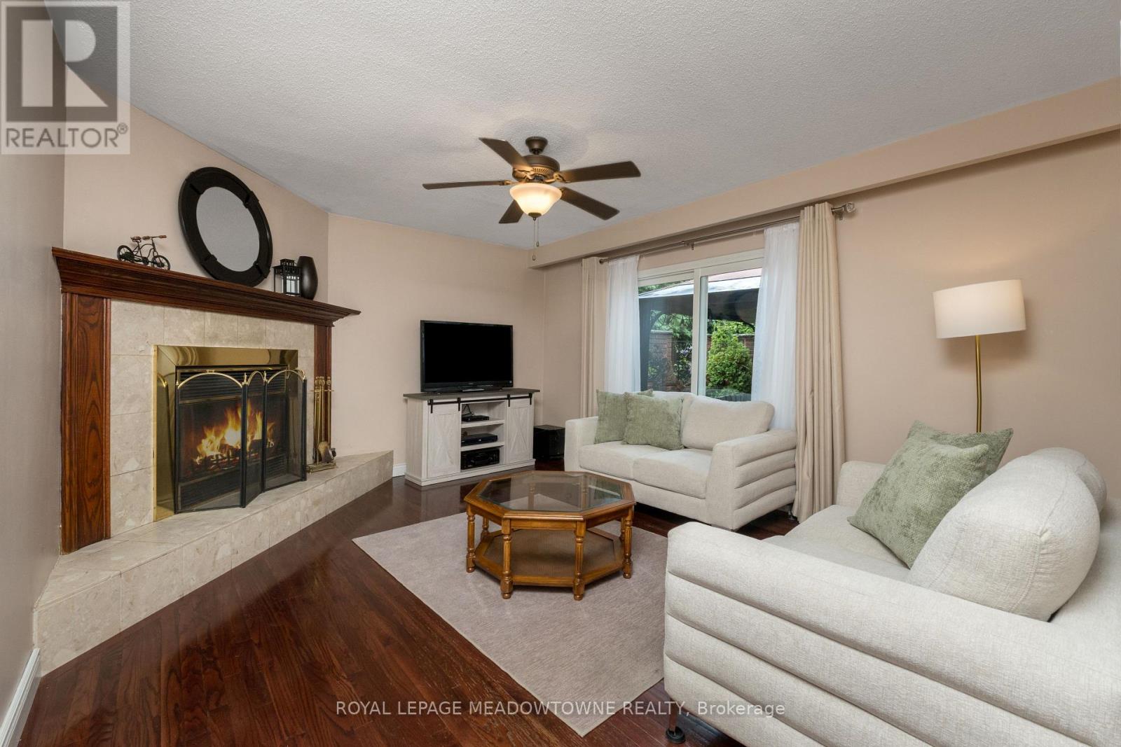 Photo 19 of 68 Mary Street, Halton Hills ON