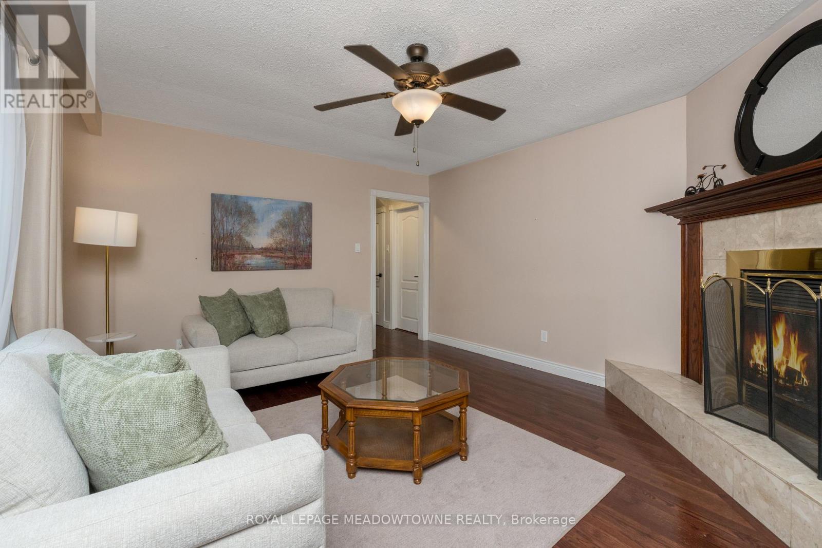 Photo 20 of 68 Mary Street, Halton Hills ON