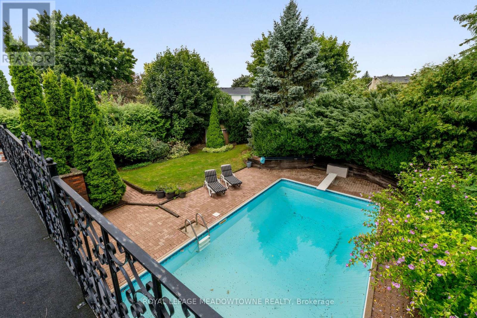 Photo 29 of 68 Mary Street, Halton Hills ON