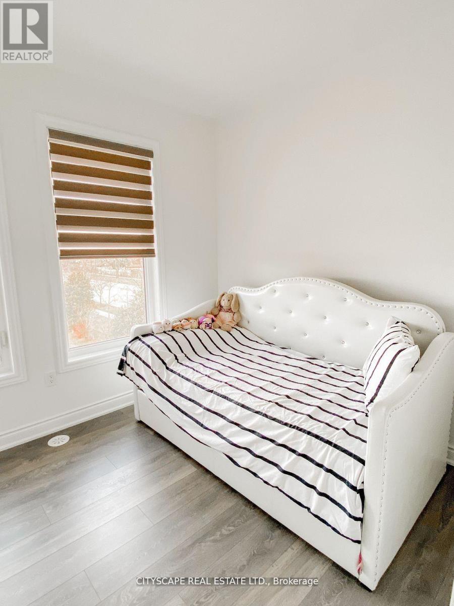 Photo 12 of 3038 Islington Avenue, Toronto ON