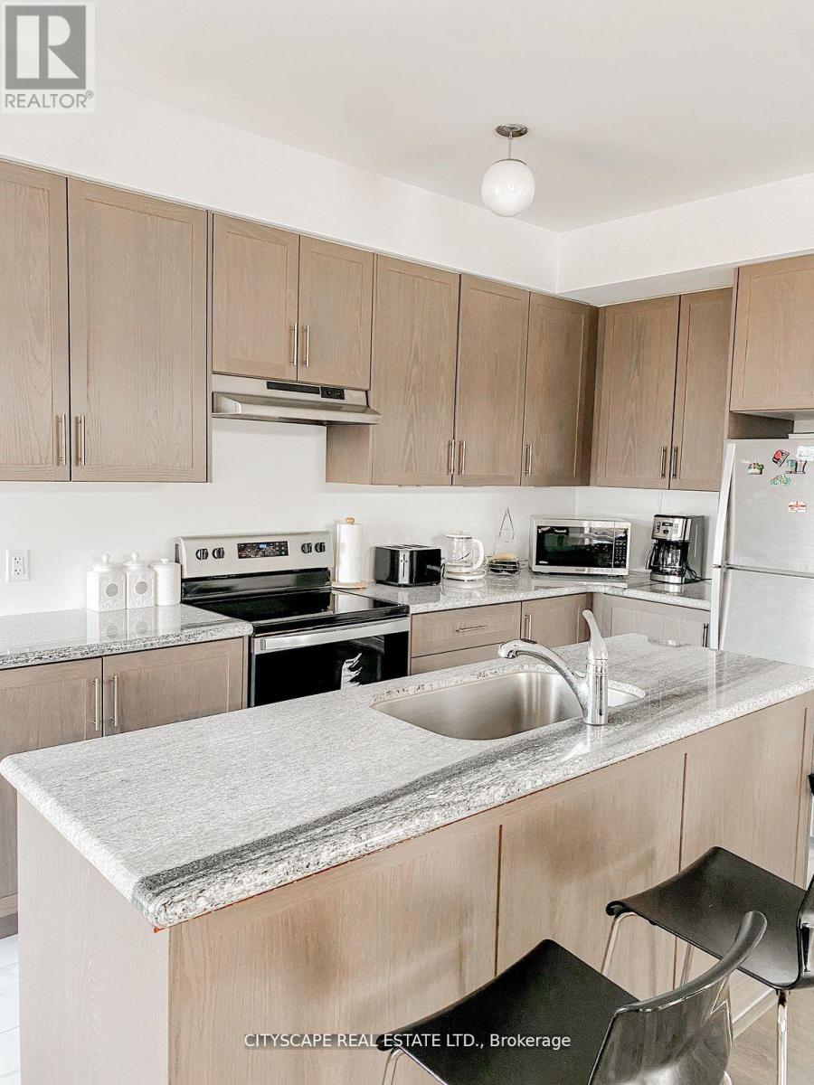 Photo 9 of 3038 Islington Avenue, Toronto ON