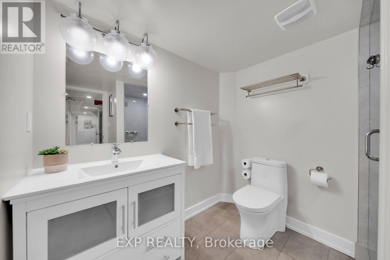 Photo 39 of 5129 Lampman Avenue, Burlington ON