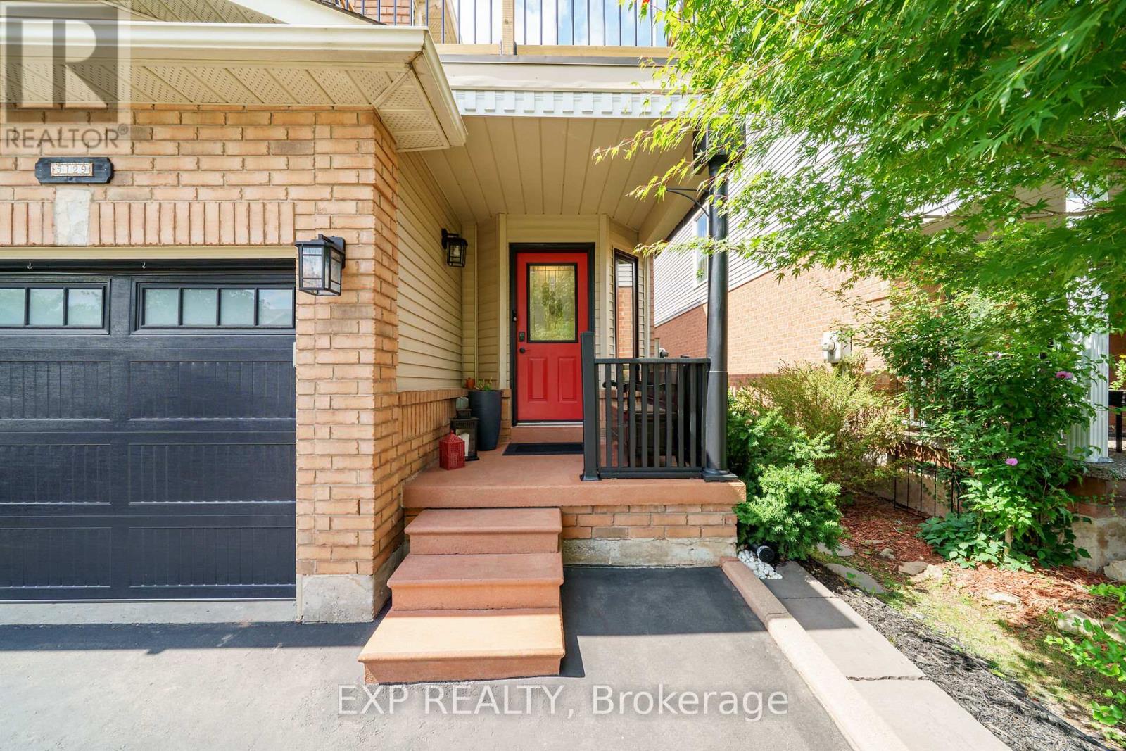 Photo 4 of 5129 Lampman Avenue, Burlington ON