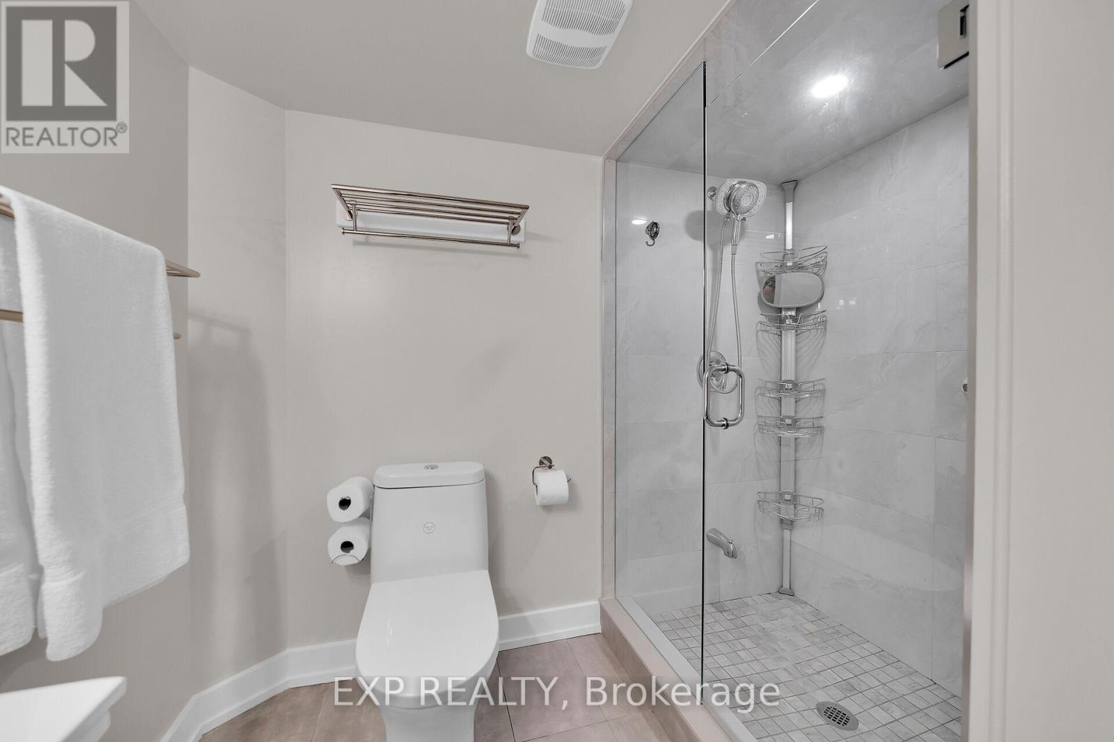 Photo 40 of 5129 Lampman Avenue, Burlington ON