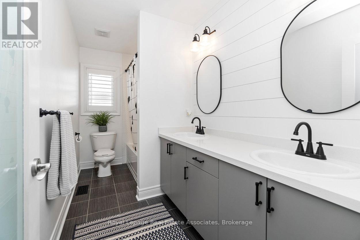 Photo 25 of 25 Paula Court, Orangeville ON