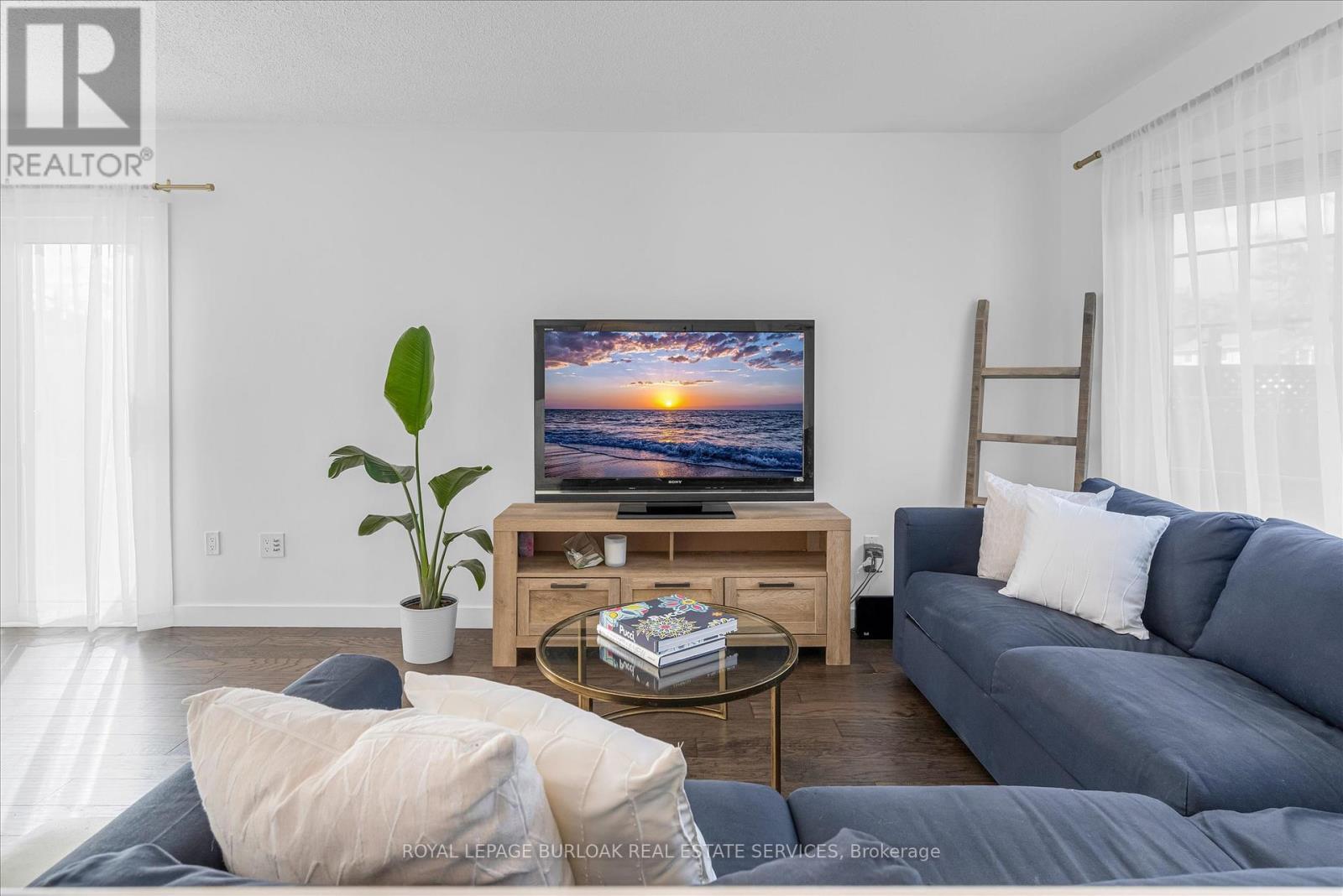 Photo 5 of 1500 Riley Avenue, Burlington ON