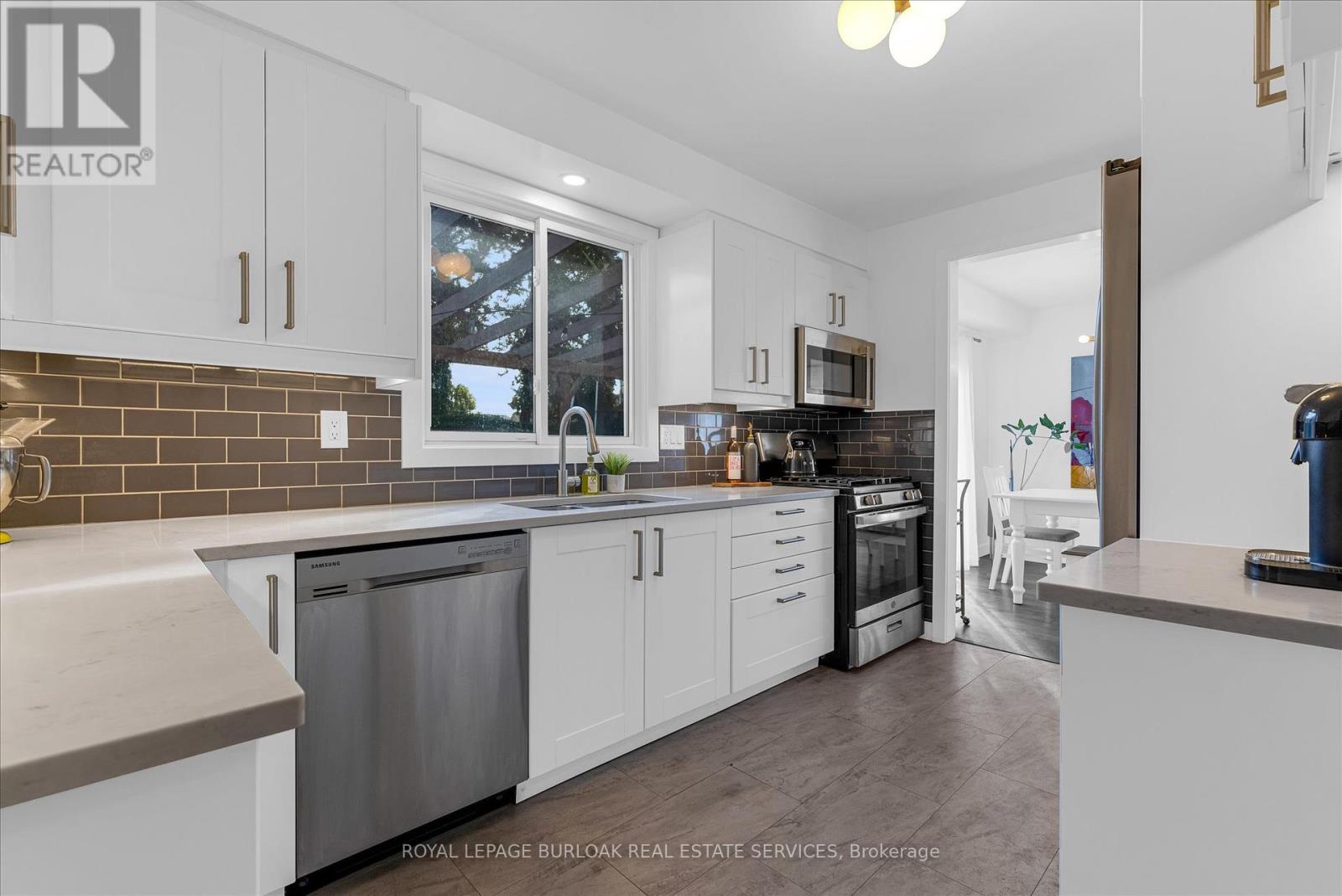Photo 9 of 1500 Riley Avenue, Burlington ON