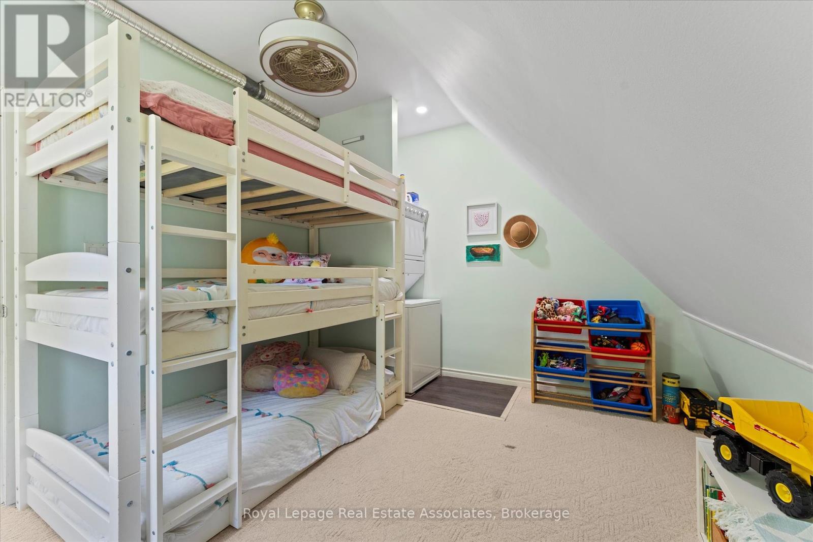 Photo 20 of 374 Lakewood Drive, Amherstburg ON