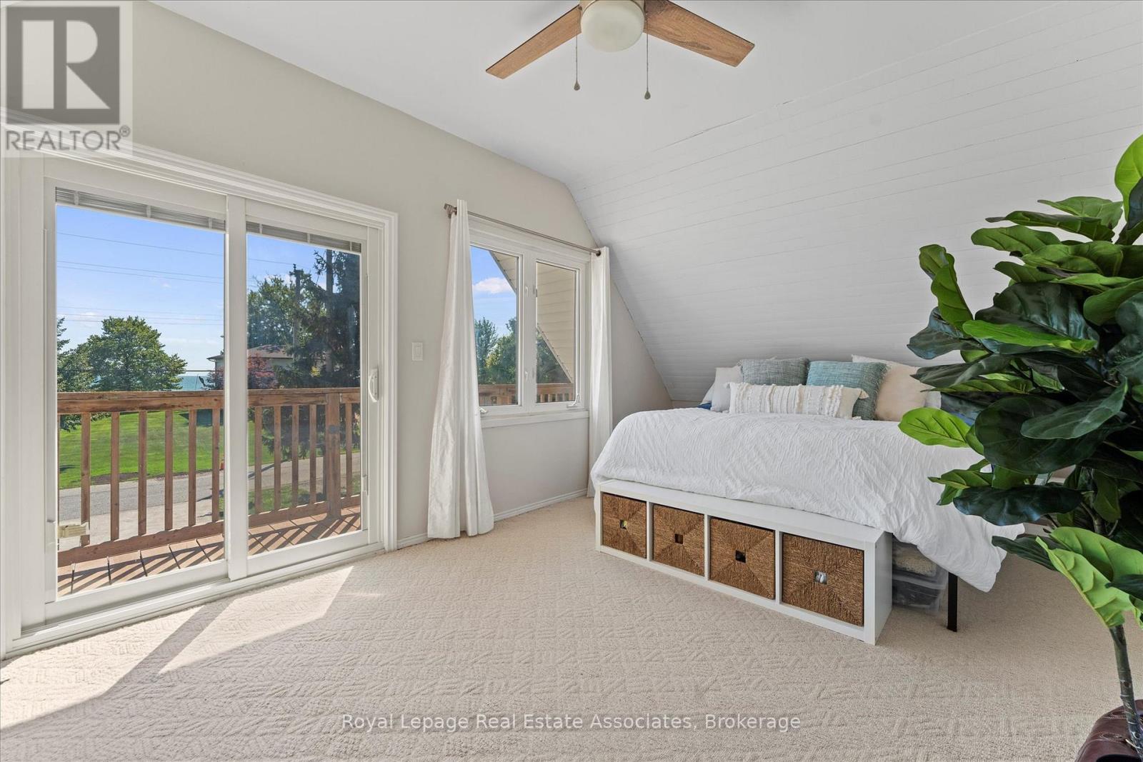 Photo 23 of 374 Lakewood Drive, Amherstburg ON