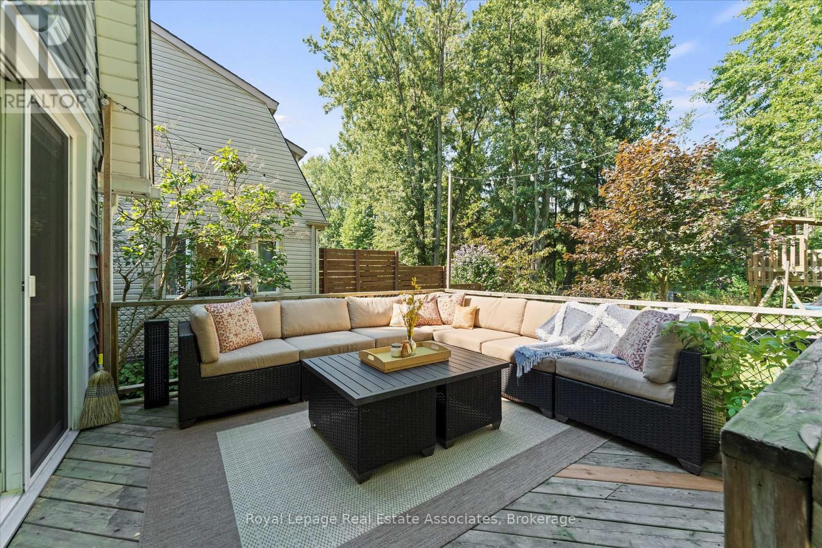 Photo 26 of 374 Lakewood Drive, Amherstburg ON