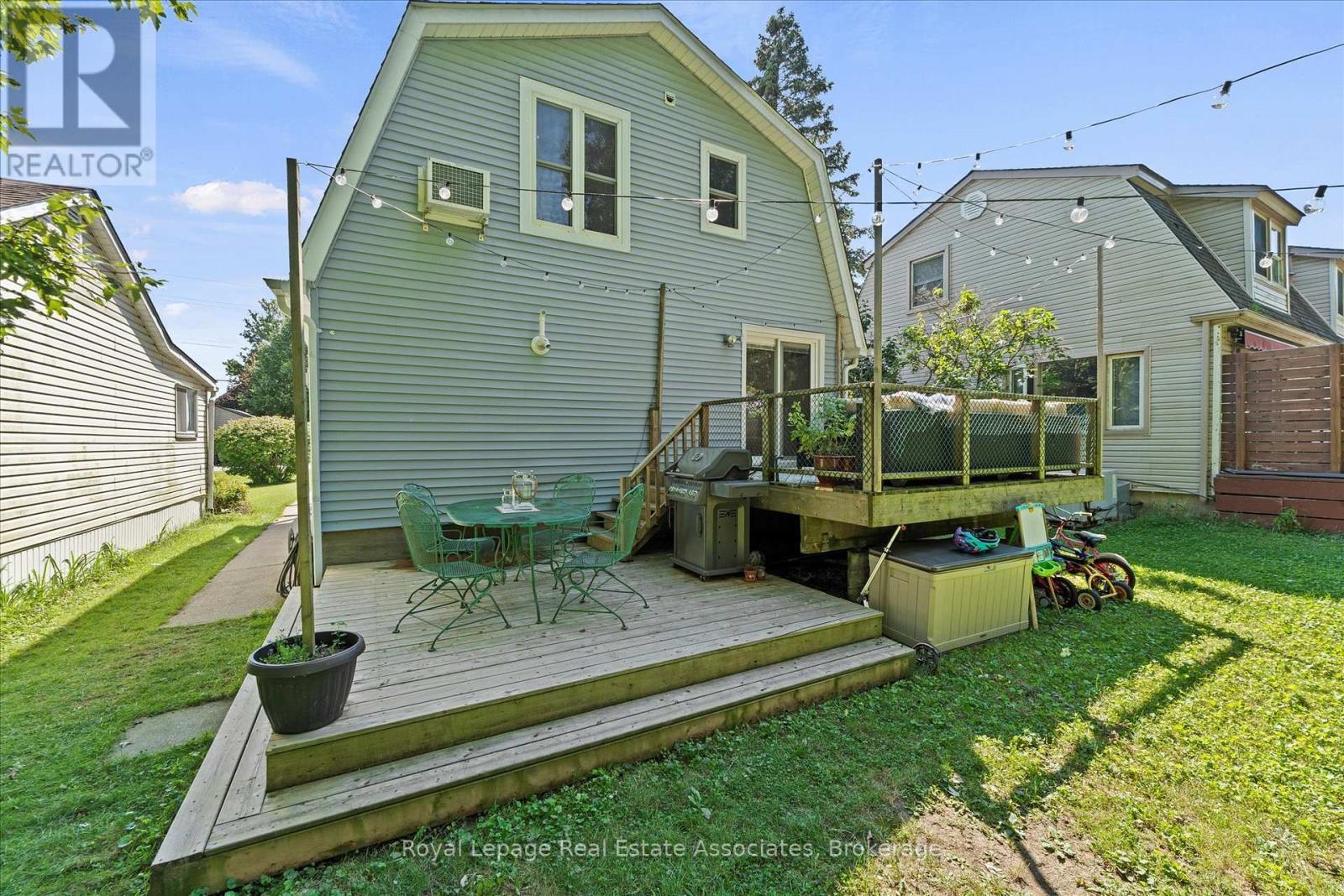 Photo 28 of 374 Lakewood Drive, Amherstburg ON
