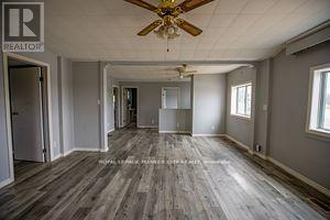 Photo 3 of 754328 Hwy 53 Road, Norwich ON