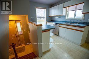 Photo 39 of 754328 Hwy 53 Road, Norwich ON
