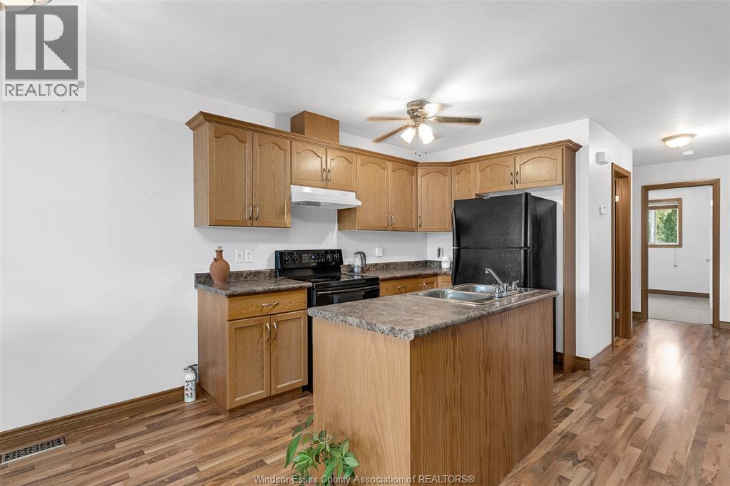 Photo 11 of 1646 Sagebrush Court, Windsor ON