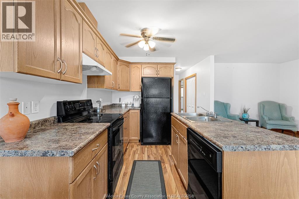 Photo 12 of 1646 Sagebrush Court, Windsor ON