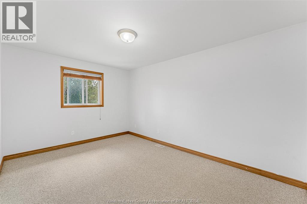 Photo 15 of 1646 Sagebrush Court, Windsor ON