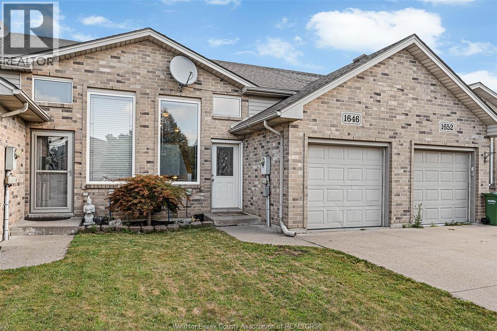 Photo 3 of 1646 Sagebrush Court, Windsor ON