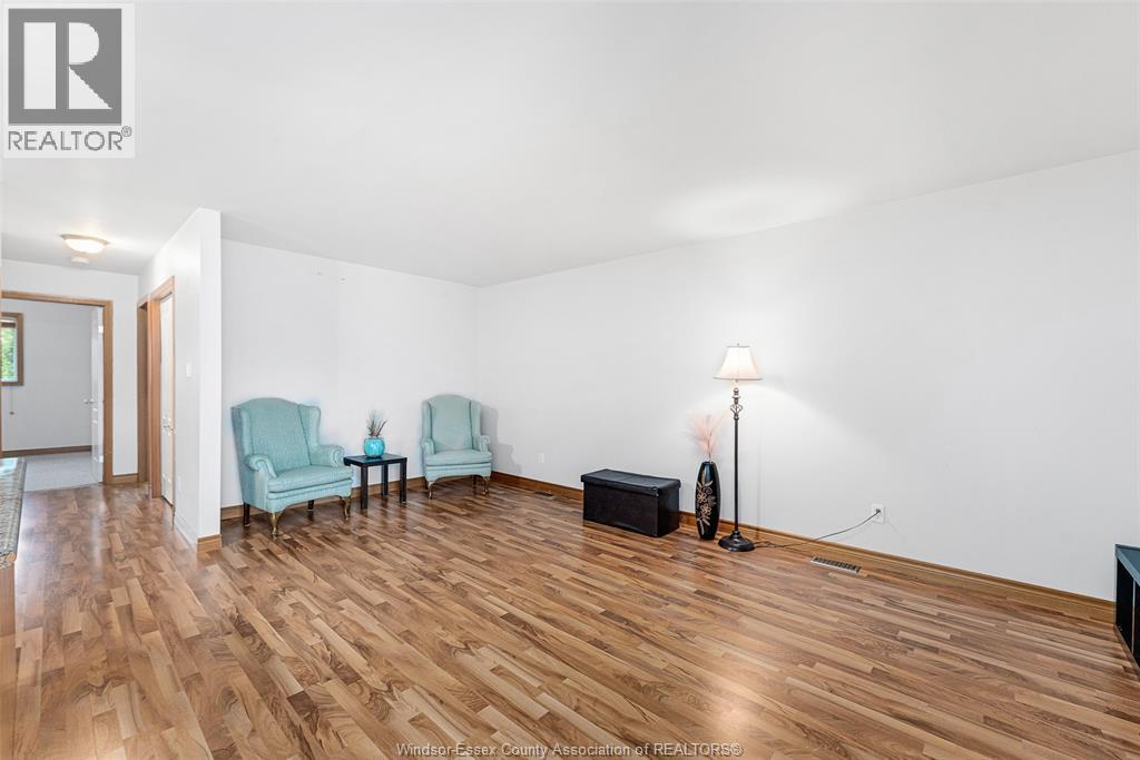 Photo 7 of 1646 Sagebrush Court, Windsor ON