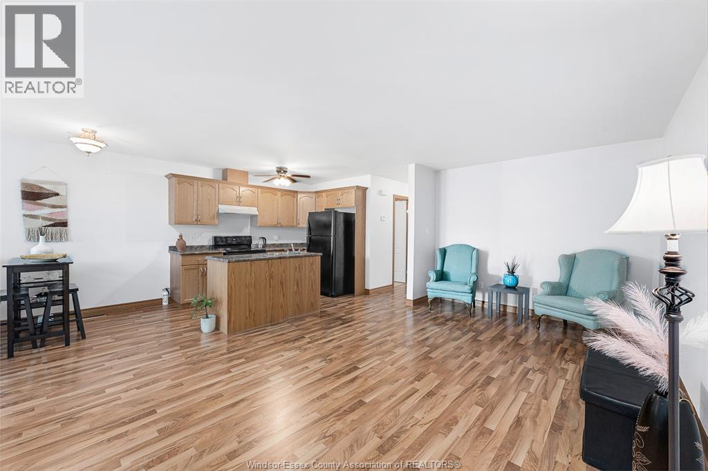 Photo 8 of 1646 Sagebrush Court, Windsor ON