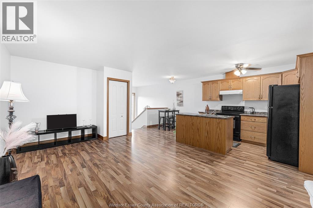 Photo 9 of 1646 Sagebrush Court, Windsor ON