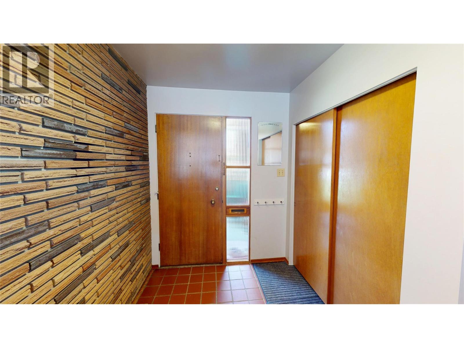 412 14TH Avenue S, Cranbrook