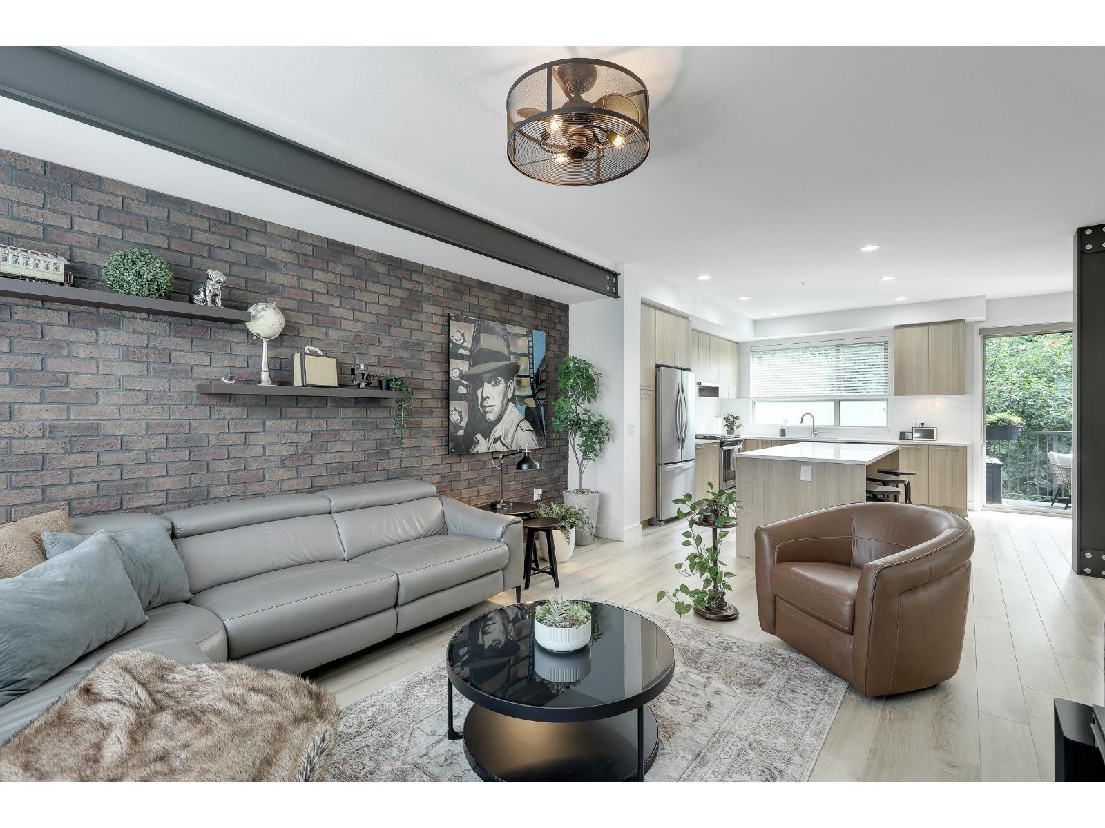 Photo 4 of 46 8508 204 Street, Langley BC
