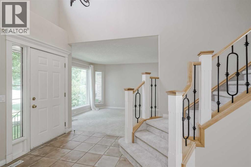 Single Family House for Sale in  Royal Crest Terrace NW Royal Oak Calgary 