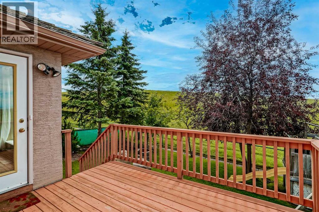 Single Family House for Sale in  Royal Crest Terrace NW Royal Oak Calgary 
