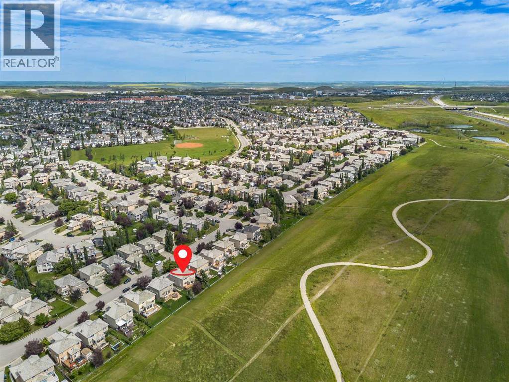 Single Family House for Sale in  Royal Crest Terrace NW Royal Oak Calgary 