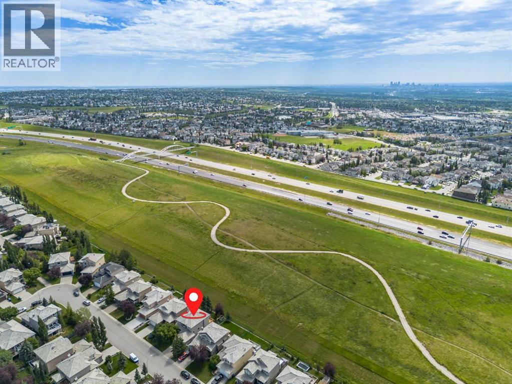Single Family House for Sale in  Royal Crest Terrace NW Royal Oak Calgary 