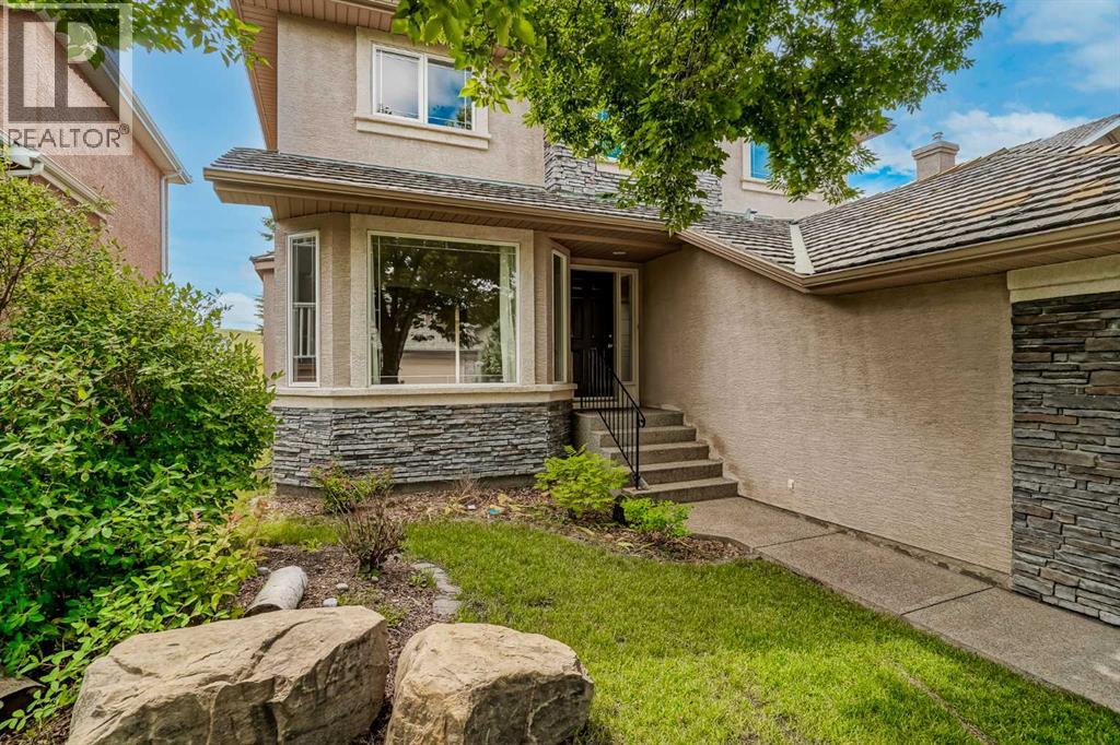 Single Family House for Sale in  Royal Crest Terrace NW Royal Oak Calgary 