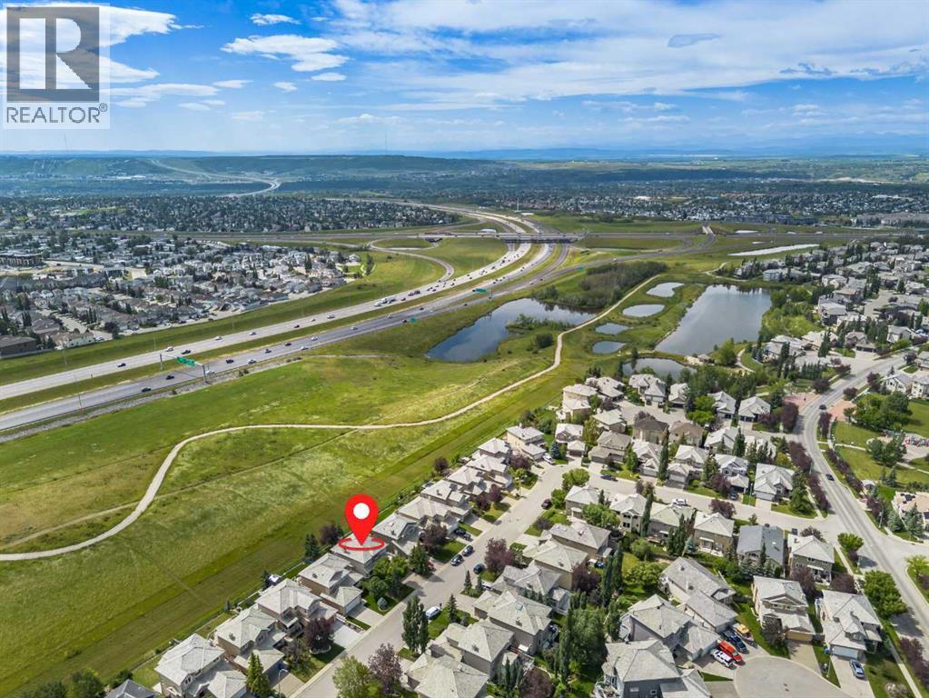 Single Family House for Sale in  Royal Crest Terrace NW Royal Oak Calgary 