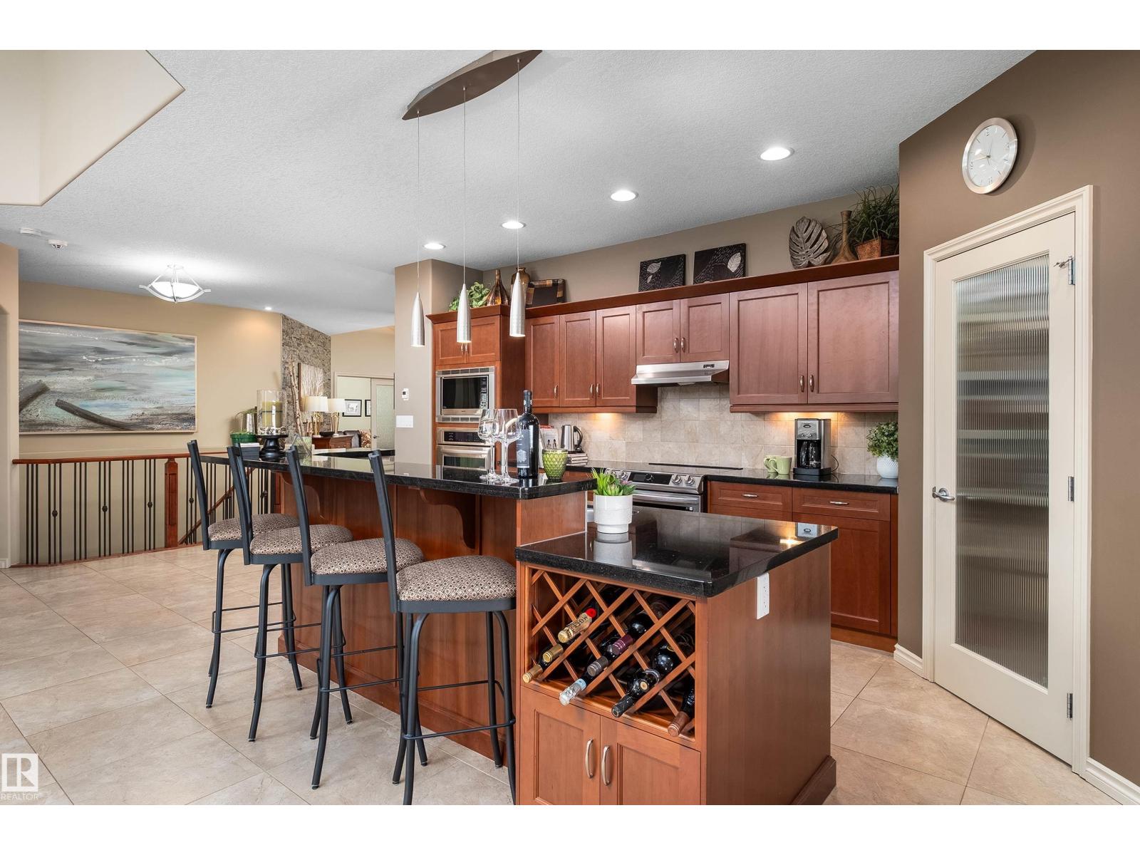 Photo 11 of 1089 Goodwin Ci Nw, Edmonton AB