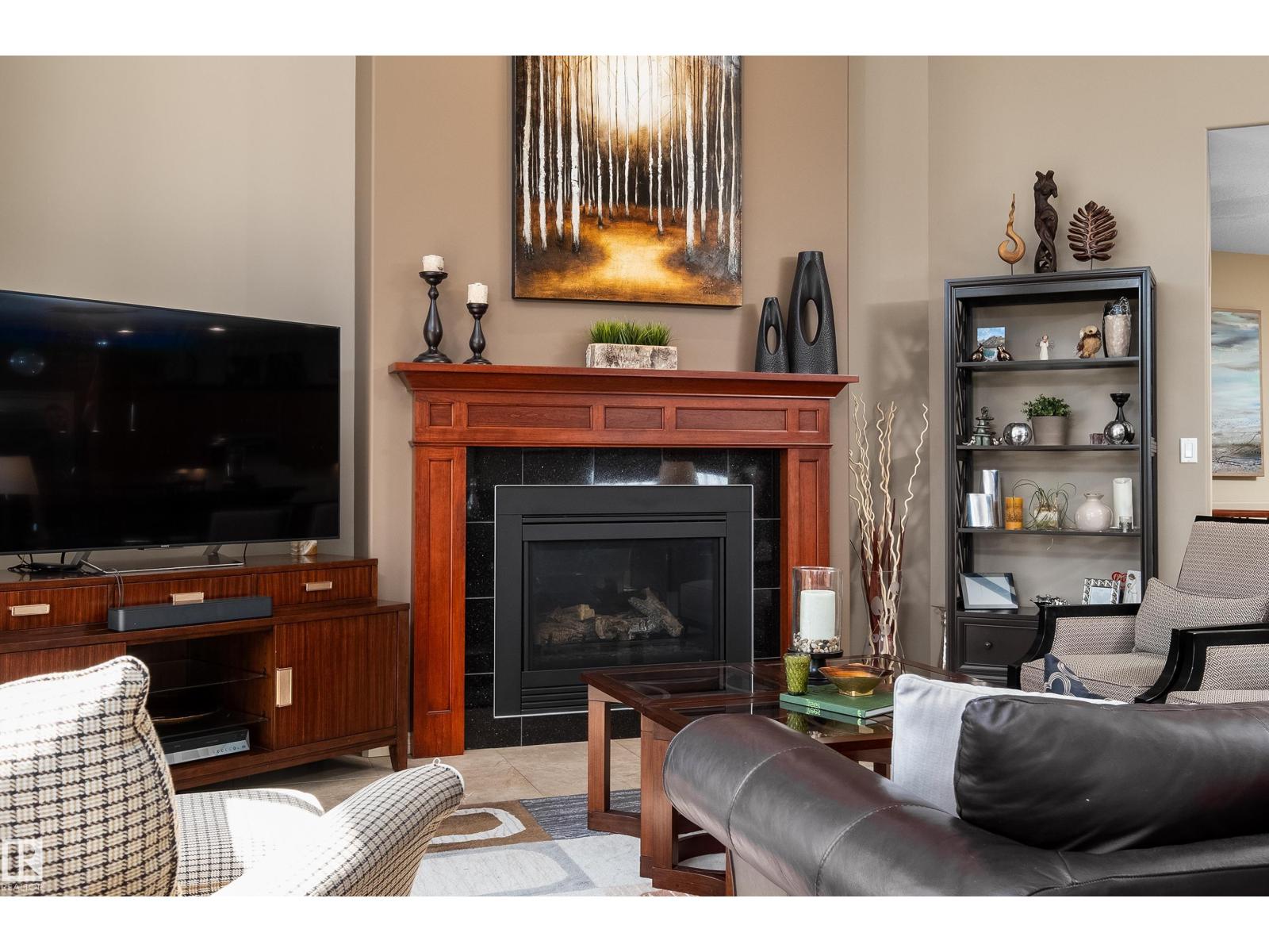 Photo 13 of 1089 Goodwin Ci Nw, Edmonton AB