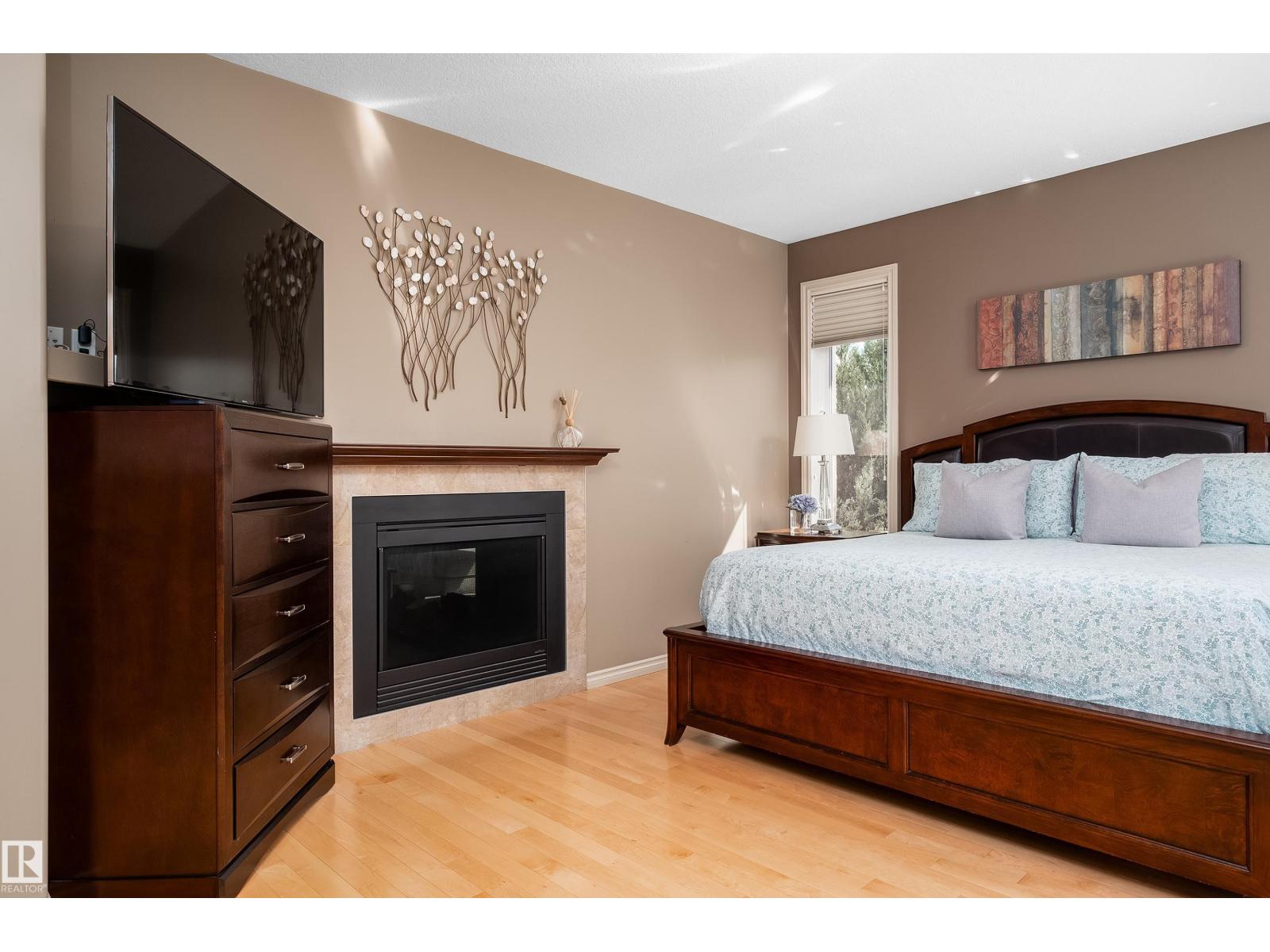 Photo 20 of 1089 Goodwin Ci Nw, Edmonton AB