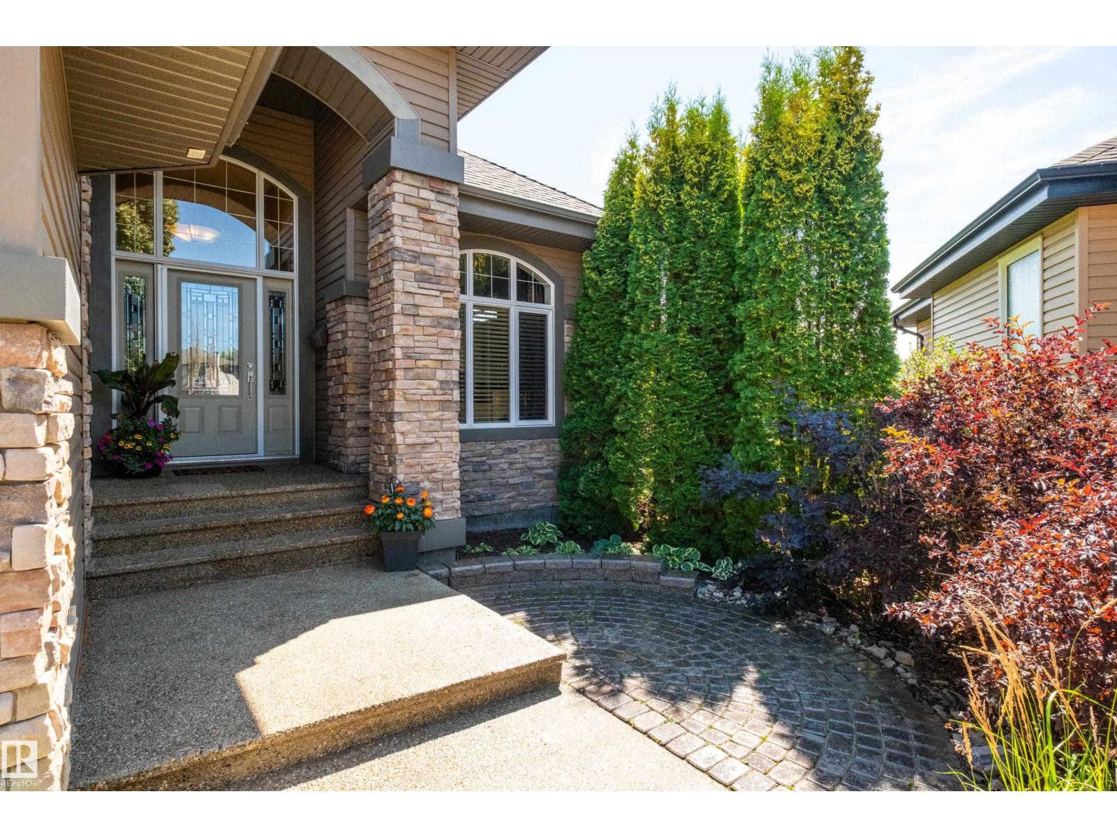 Photo 40 of 1089 Goodwin Ci Nw, Edmonton AB