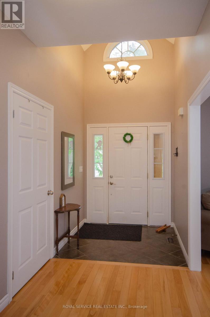 Photo 15 of 28 Clifton Road, Port Hope ON