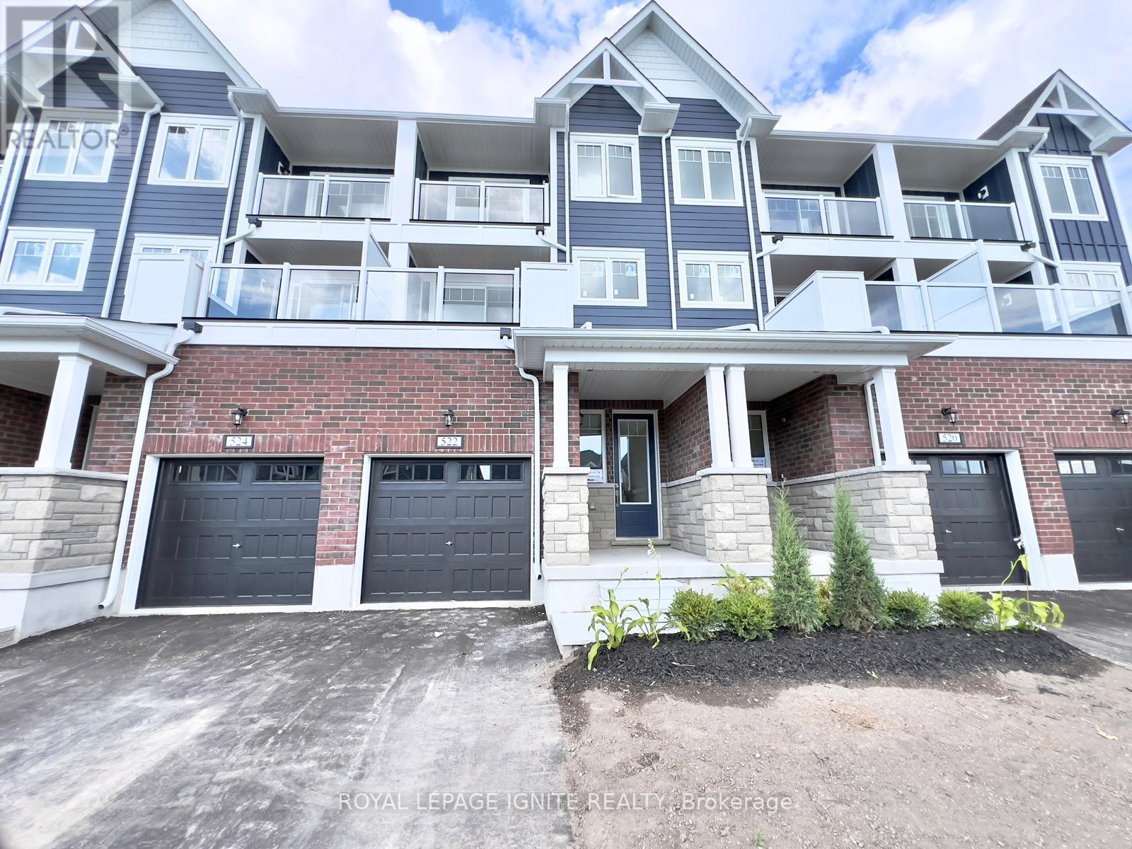 Photo 1 of 522 Hudson Crescent, Midland ON