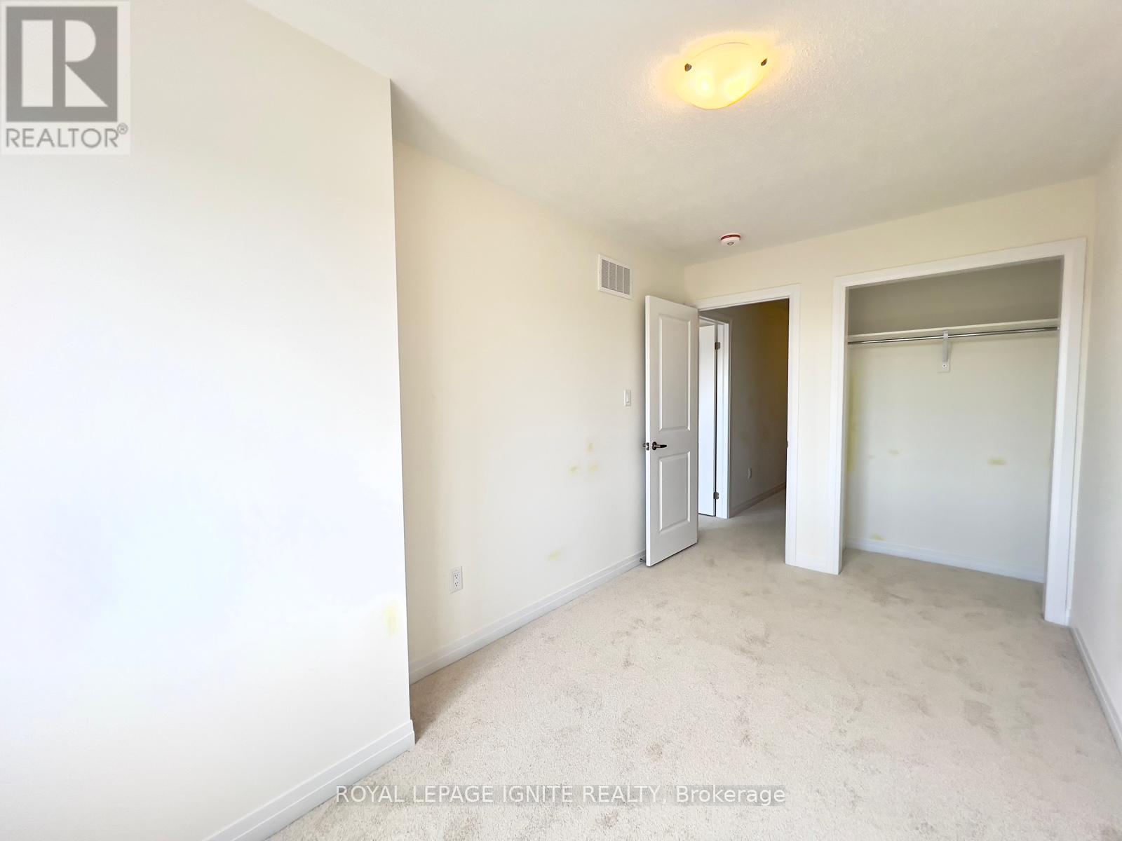 Photo 19 of 522 Hudson Crescent, Midland ON