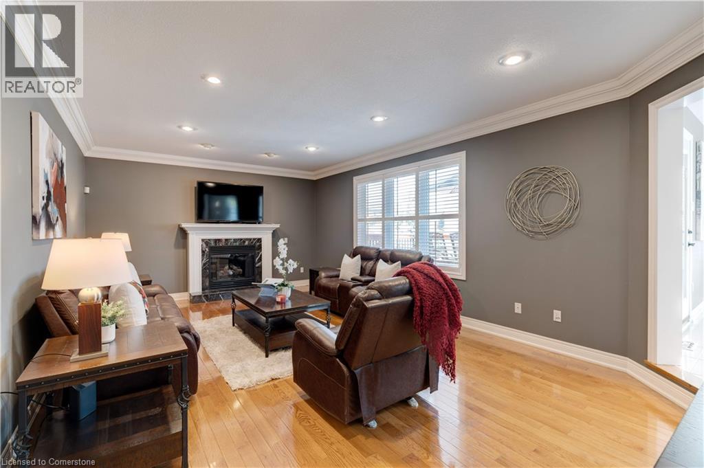 Photo 6 of 6 Embassy Drive, Hamilton ON
