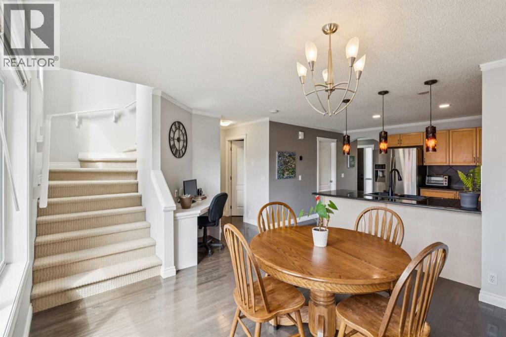 Photo 10 of 67 Evansmeade Common Nw, Calgary AB