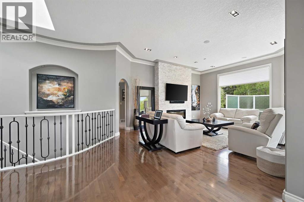 Photo 18 of 75 Hamptons Bay Nw, Calgary AB