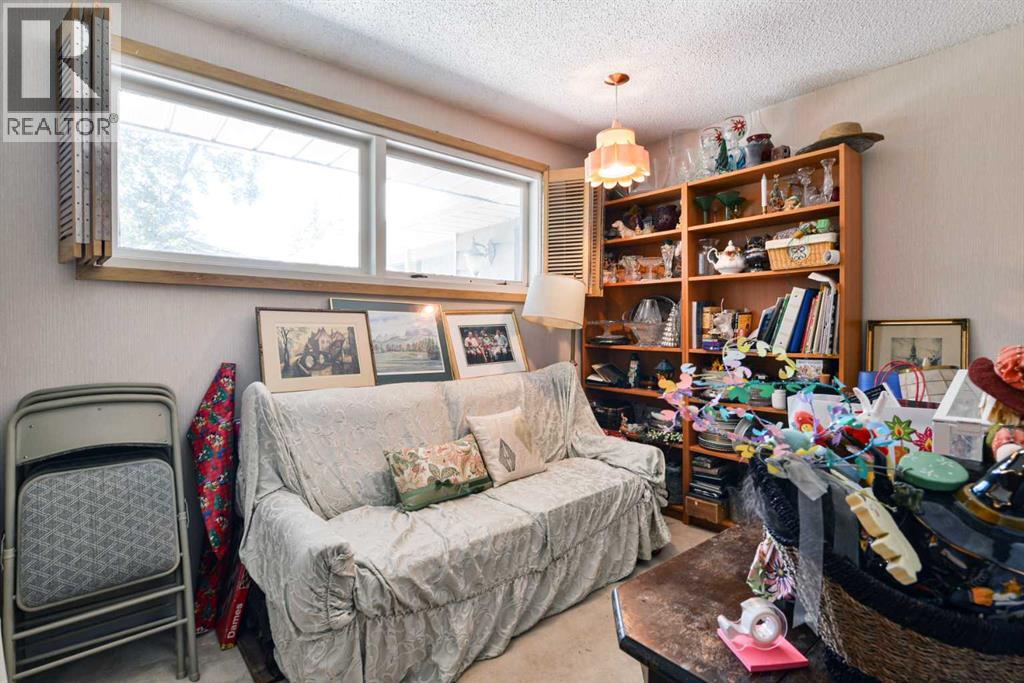Single Family House Bungalow for Sale in  Laurentian Way SW North Glenmore Park Calgary 
