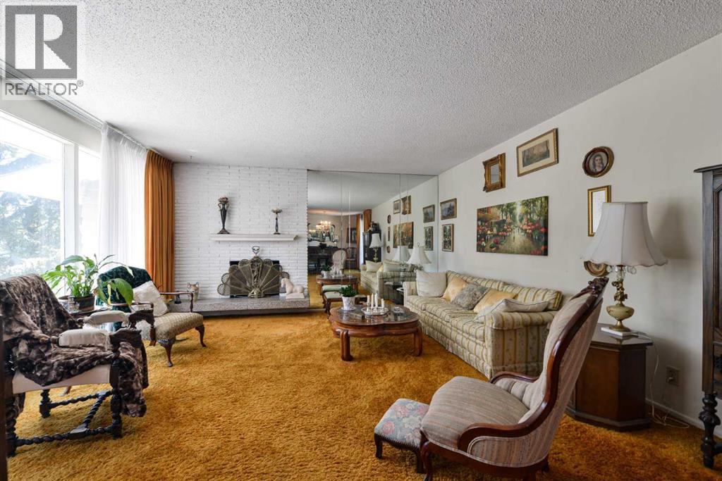 Single Family House Bungalow for Sale in  Laurentian Way SW North Glenmore Park Calgary 