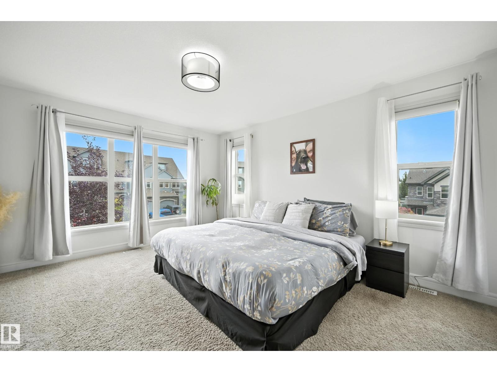 Photo 15 of 12 Greenbury Cr, Spruce Grove AB