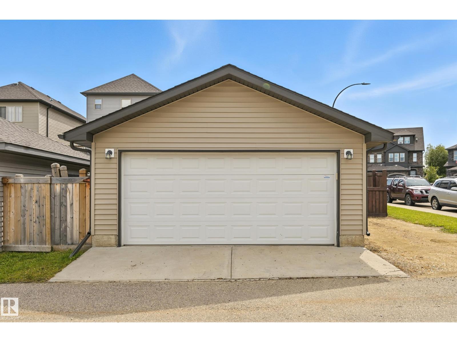 Photo 34 of 12 Greenbury Cr, Spruce Grove AB