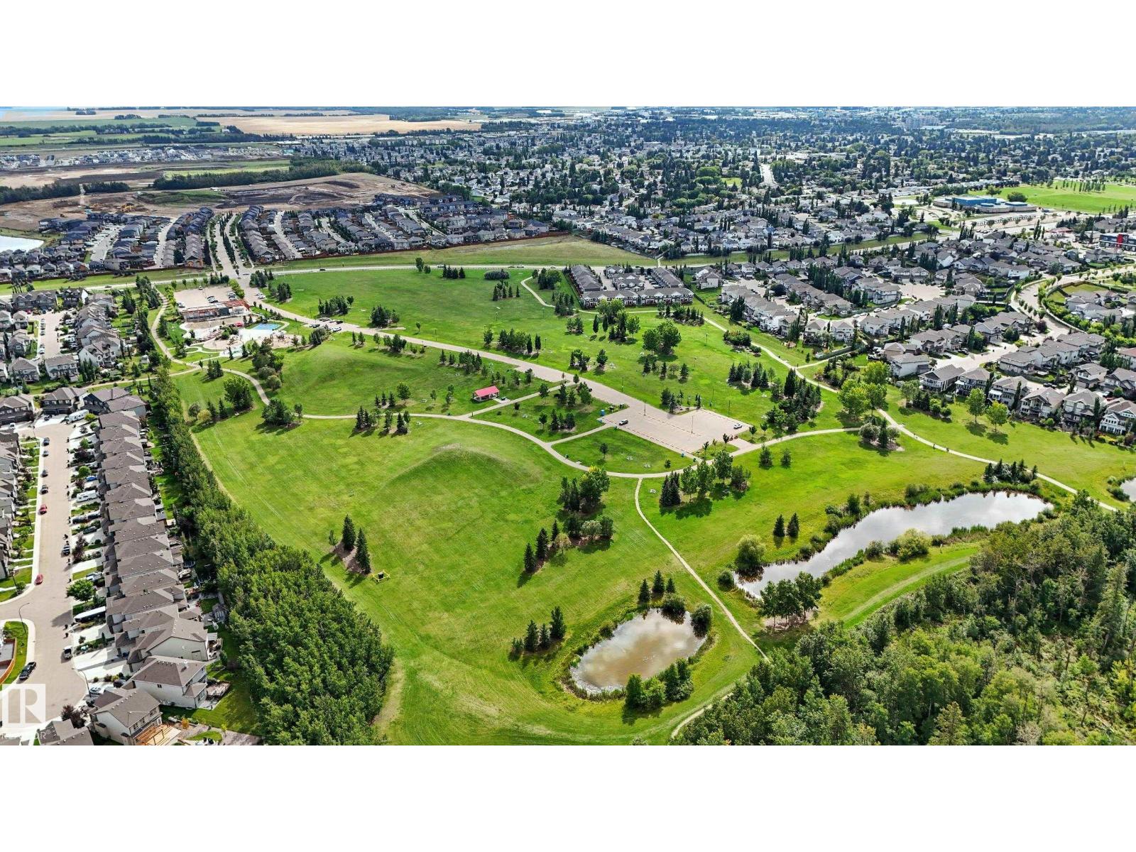 Photo 39 of 12 Greenbury Cr, Spruce Grove AB
